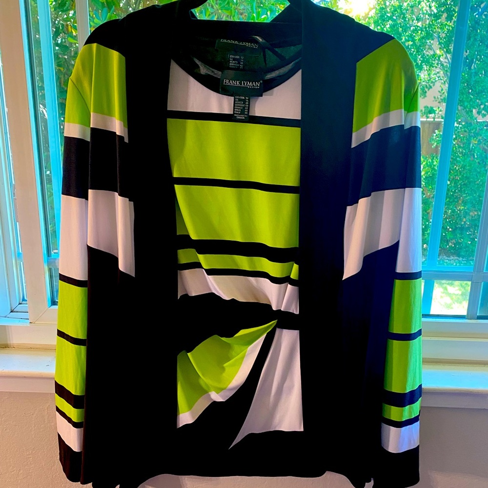 Frank Lyman 2 piece top size 12